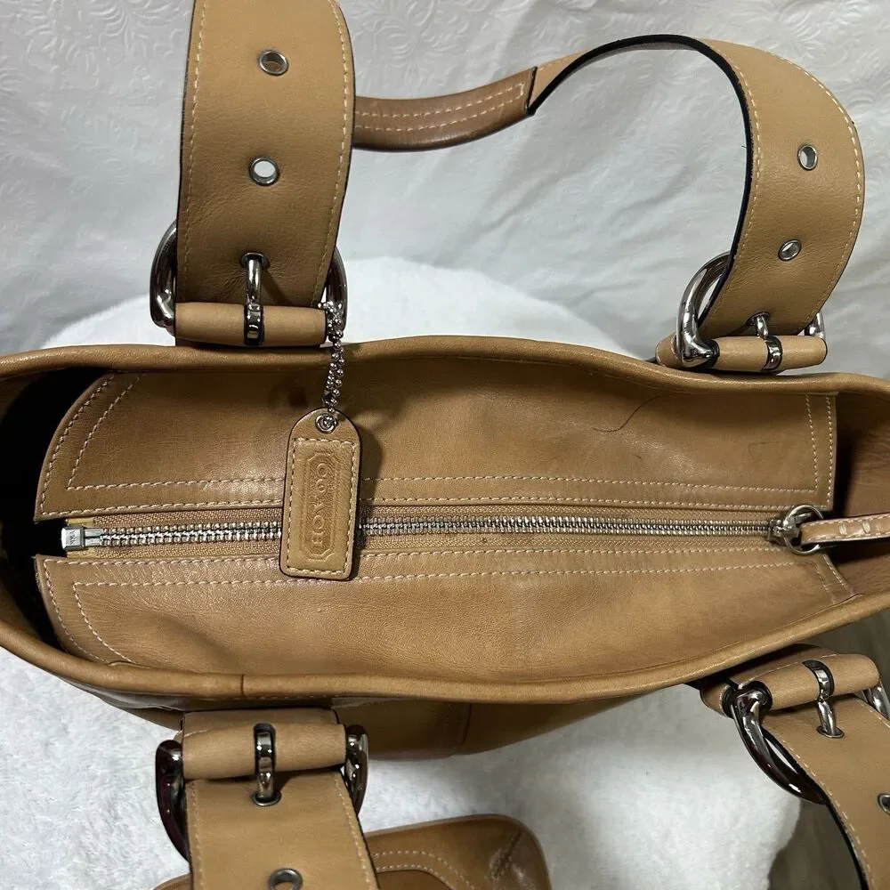 VTG Coach Tan Leather Soho Shoulder Handbag Purse M05D-9544 & Matching Wristlet